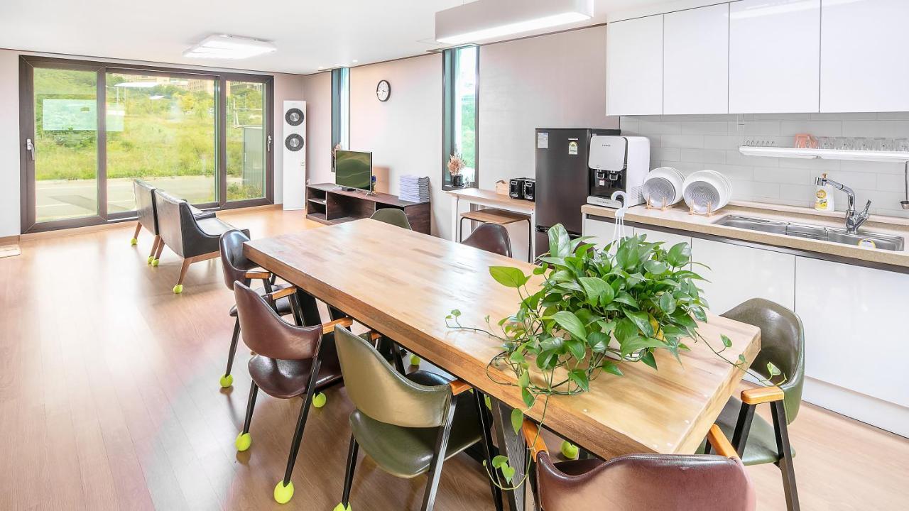 Leeon Guest House Инчон Экстерьер фото